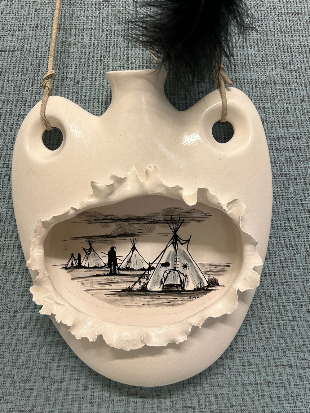 Vintage Shades of Knight Ceramic Wall Hanging Canteen